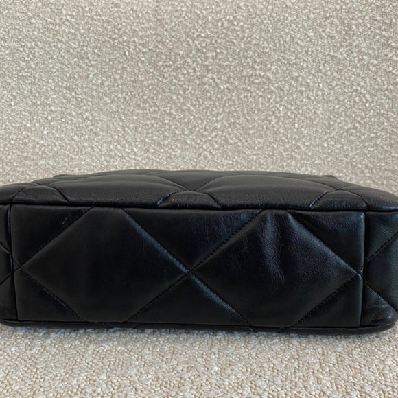 Authentic Chanel 19 Large Black Lambskin - Picture 6 of 13